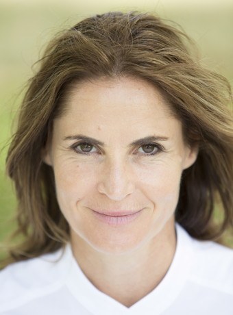 简·加里奥尼 Jane Garioni照片