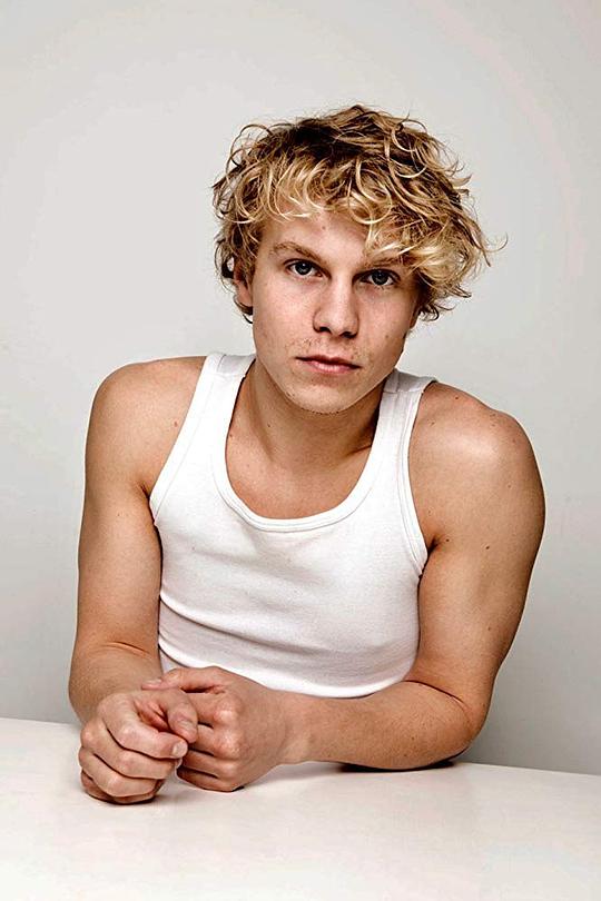 希勒斯·德·施莱弗 Gilles De Schryver照片