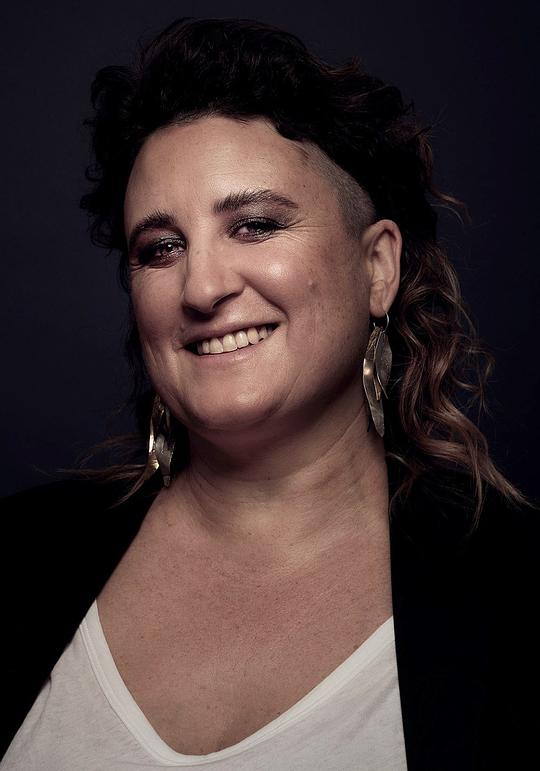 苏菲·海德 Sophie Hyde照片