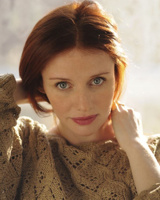 哈尼·弗森伯格 Hani Furstenberg照片