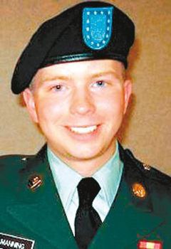 布拉德利·曼宁 Chelsea Manning照片