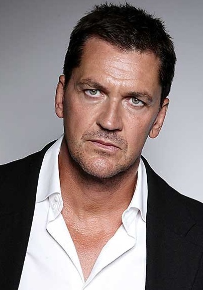 克雷格·法布拉斯 Craig Fairbrass照片