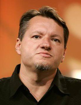 塞卢斯·沃瑞斯 Cyrus Voris照片