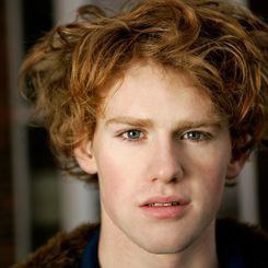 赛伦·梅尔维尔 Cyron Melville照片