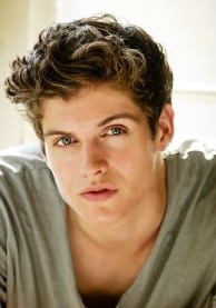 丹尼尔·沙曼 Daniel Sharman照片