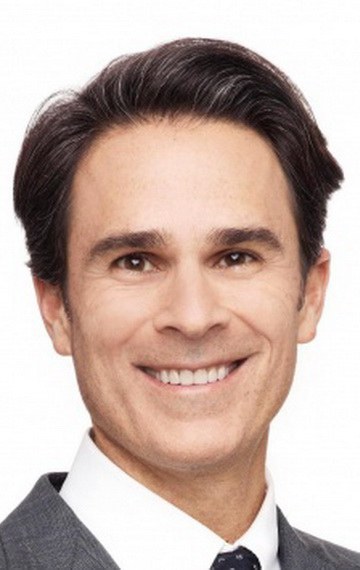 加里·詹内蒂 Gary Janetti照片