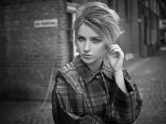 费伊·马赛 Faye Marsay照片