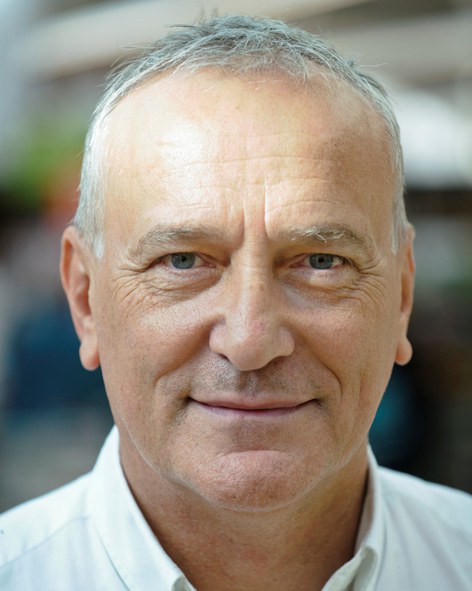 西蒙·格林诺 Simon Greenall照片