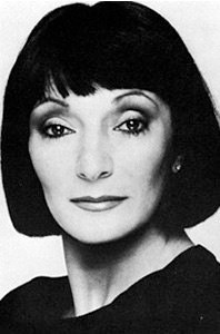 简·拉波特泰尔 Jane Lapotaire照片