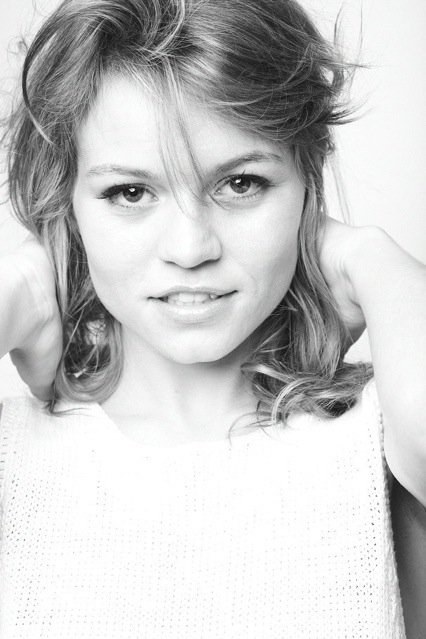 霍莉·戈斯 Holly Goss照片