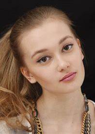 阿纳斯塔西娅·布尔迪纳 Anastasiya Burdina照片