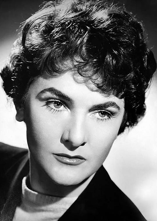 谢拉·汉考克 Sheila Hancock照片