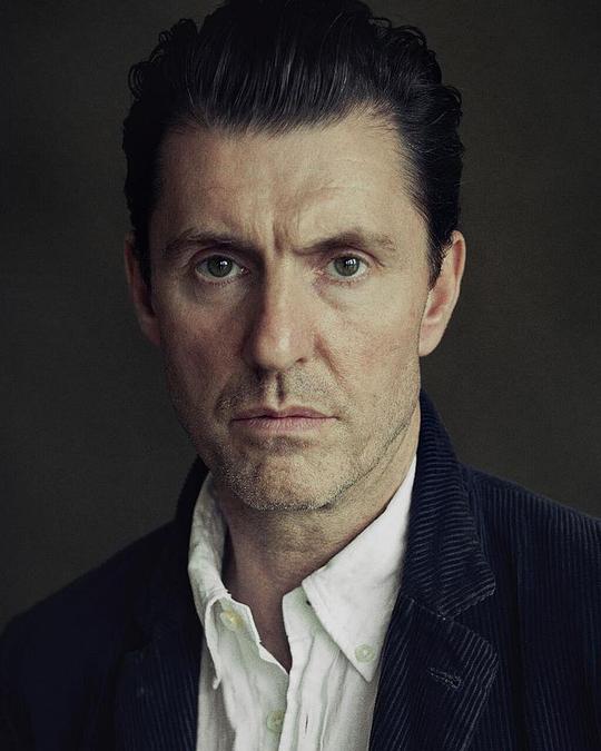 多里斯·洛夫 Dorian Lough照片