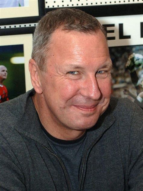 爱德·拜伊 Ed Bye照片