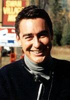 托马斯·伯祖查 Thomas Bezucha照片