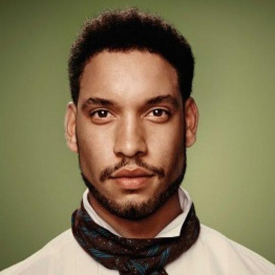 罗伊斯·皮尔逊 Royce Pierreson照片