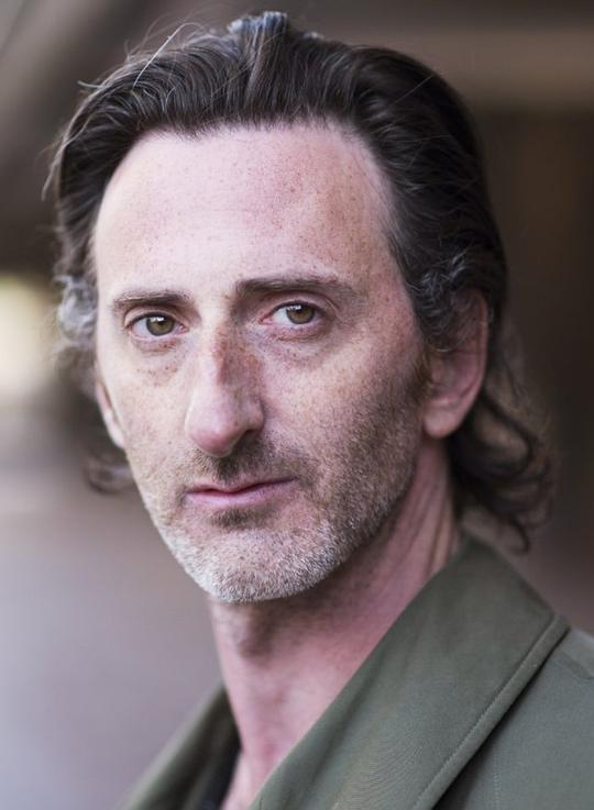 安迪·加什古德 Andy Gathergood照片