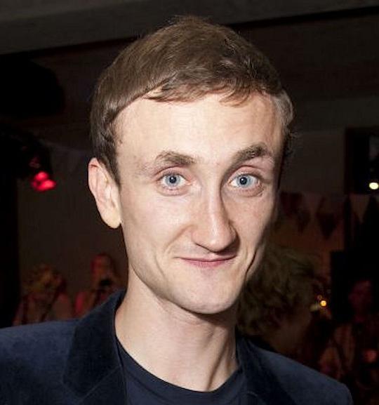 汤姆·布鲁克 Tom Brooke照片