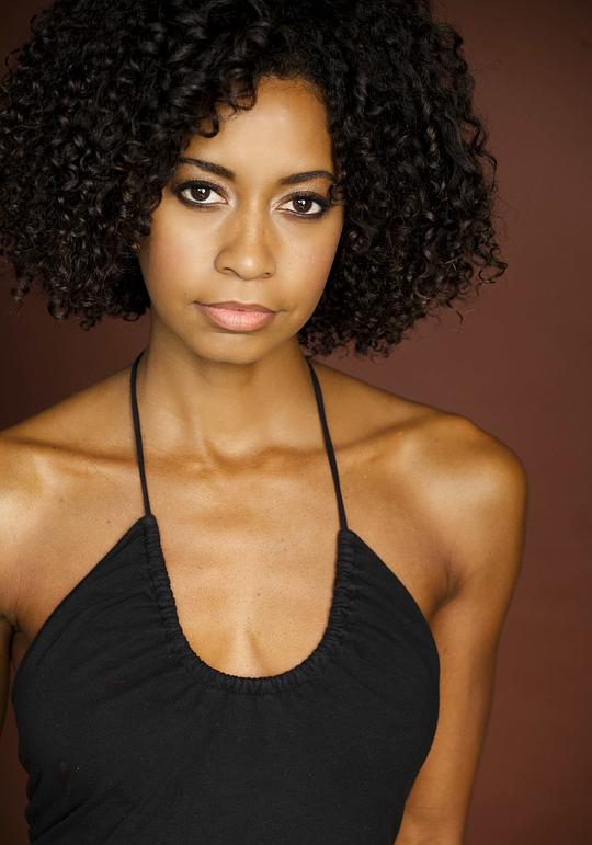 克里斯汀·阿瑞扎 Kristen Ariza照片