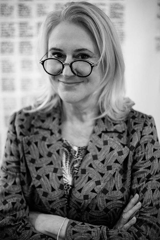 安娜贝尔·杨科尔 Annabel Jankel照片