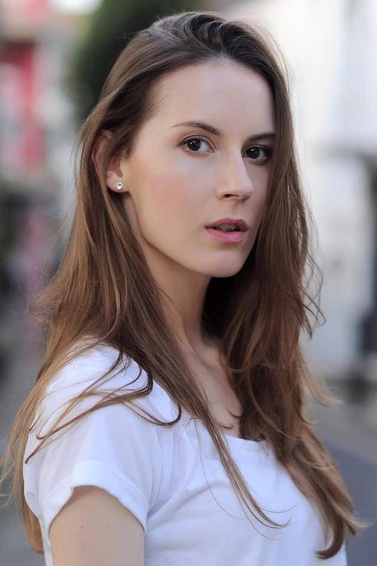 娜塔莉亚·鲁米娜 Natalia Ryumina照片