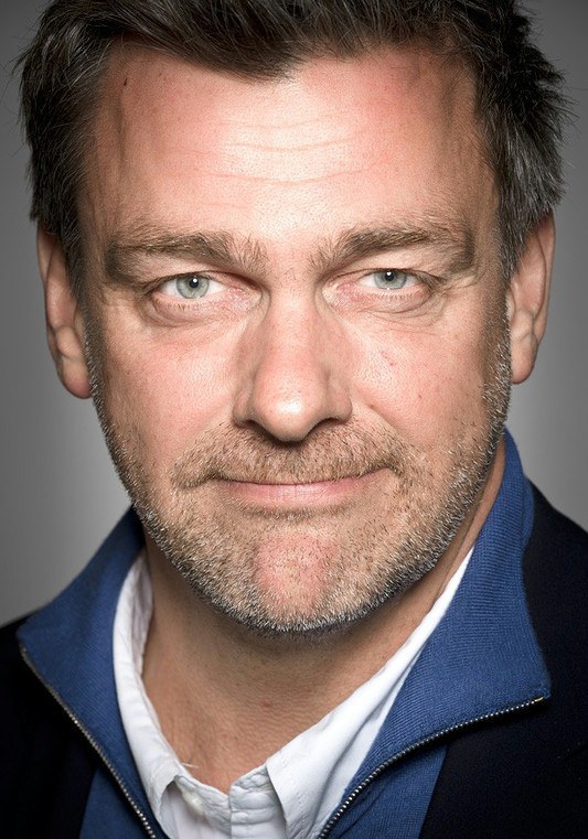 雷·史蒂文森 Ray Stevenson照片