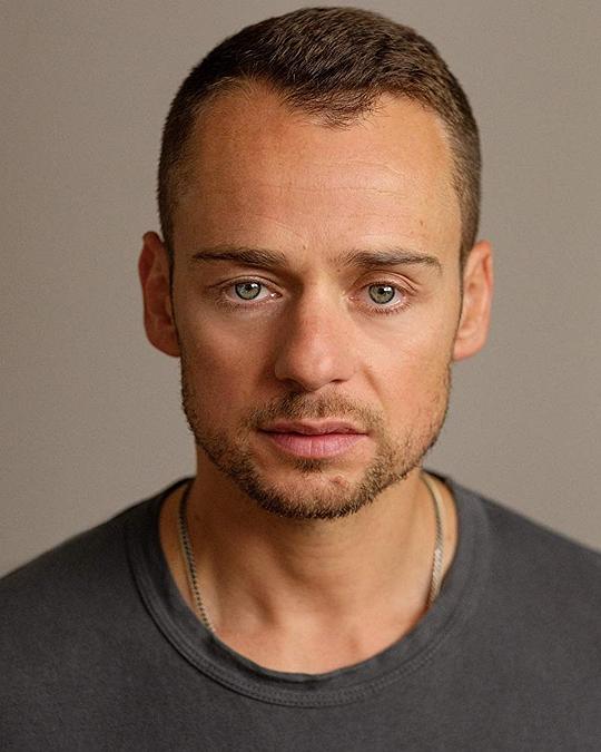 亚历克斯·沃尔德曼 Alex Waldmann照片