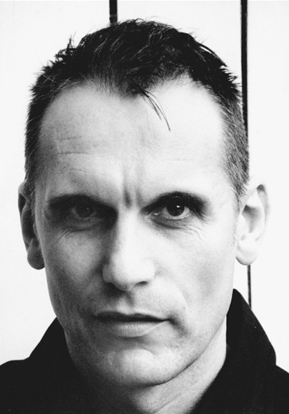 朱利安·布里奇 Julian Bleach照片