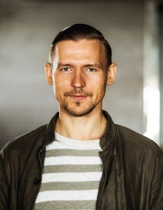 艾文·科蒂克 Ivan Kotik照片