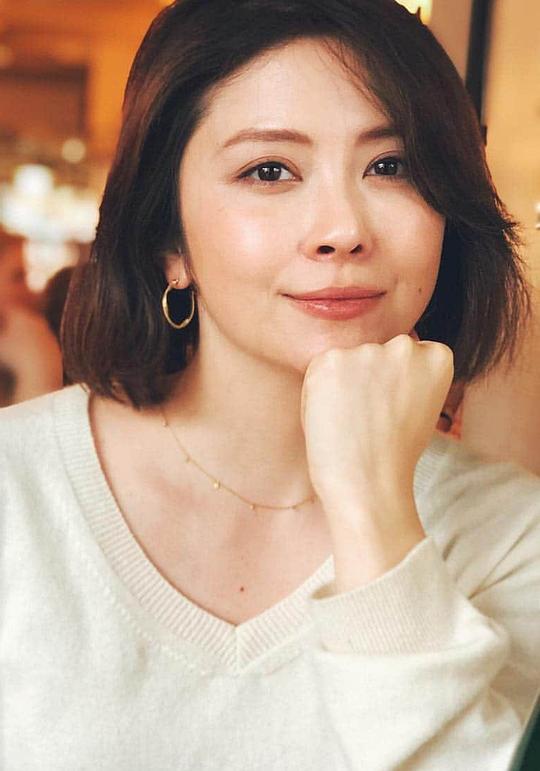 宫泽艾玛 Emma Miyazawa照片