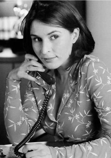 海伦·巴克森代尔 Helen Baxendale照片