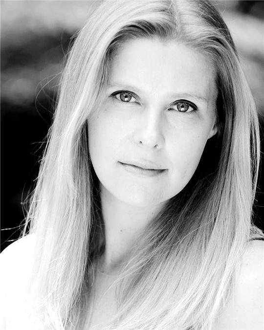 安伯·巴蒂 Amber Batty照片