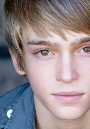 戴文·吉尔哈特 Devon Gearhart照片