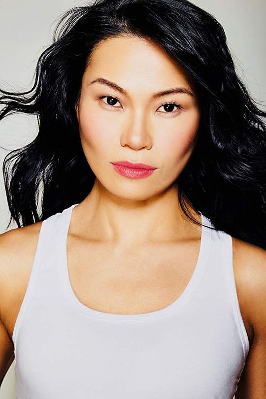 洛德斯·法比尔斯 Lourdes Faberes照片