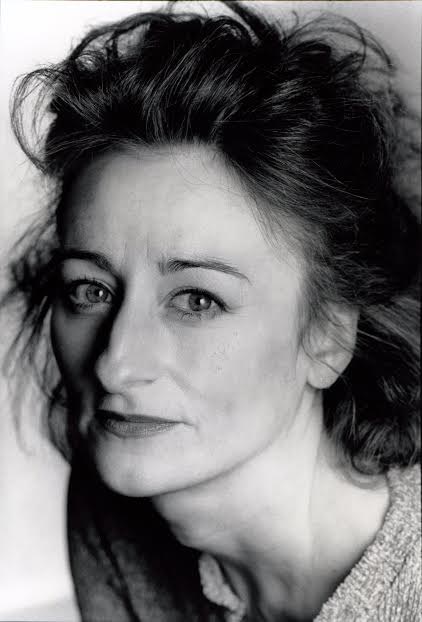 西恩·托马斯 Sian Thomas照片