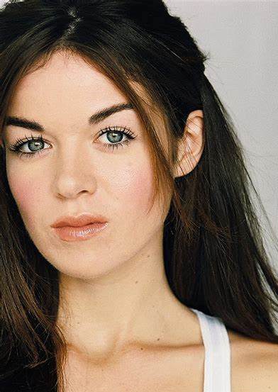 杰德·拉姆西 Jade Ramsey照片