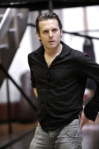 莱斯·施拉普内尔 Lex Shrapnel照片