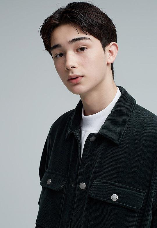 荣莉弥 Eriya照片