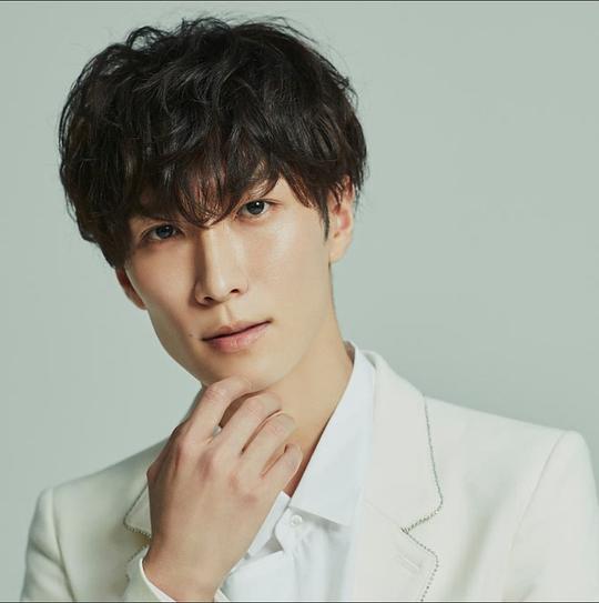 渡边翔太 Shota Watanabe照片