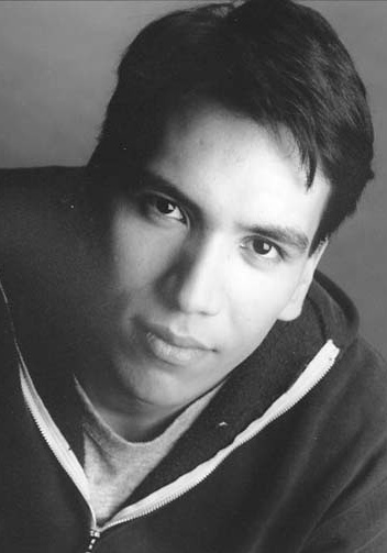 麦克尔·格雷耶斯 Michael Greyeyes照片