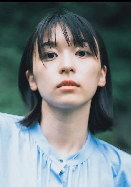 鸣海唯 Yui Narumi照片