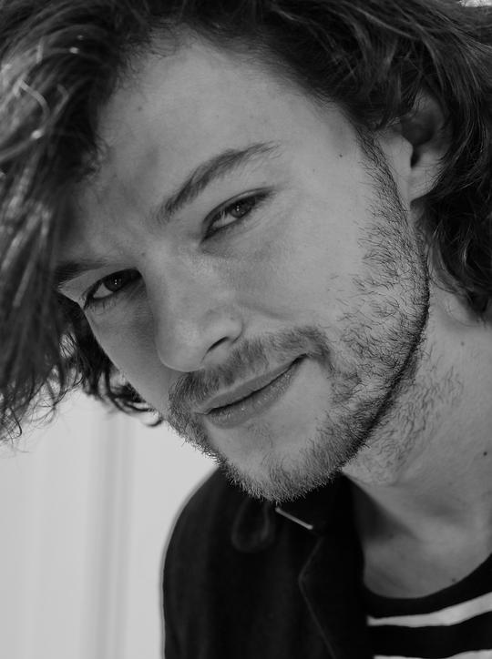 马特乌什·科希丘凯维奇 Mateusz Kosciukiewicz照片