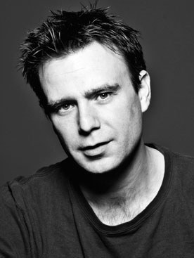 斯图尔特·莱恩 Stuart Laing照片