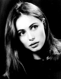 艾曼纽·贝阿 Emmanuelle Béart照片