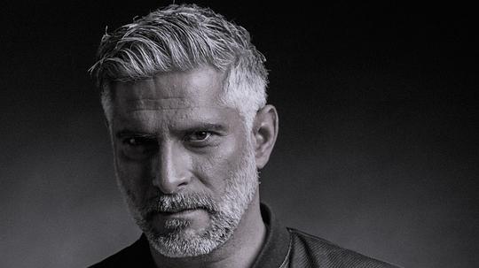 塞巴斯蒂安·卡瓦扎 Sebastian Cavazza照片