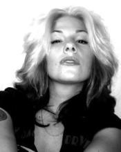 塔拉·艾利斯 Tara Ellis照片