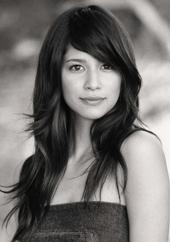 玛雅·哈曾 Maya Hazen照片