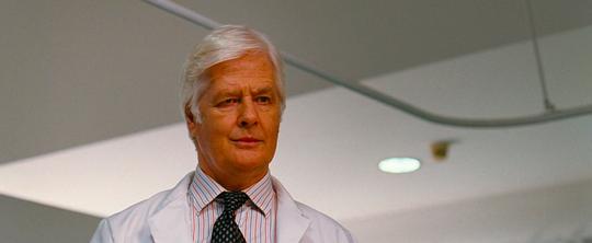 T·R·鲍温 T.R. Bowen照片