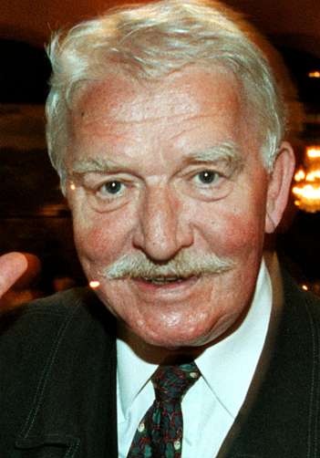 汉斯·阿尔弗莱德森 Hans Alfredson照片