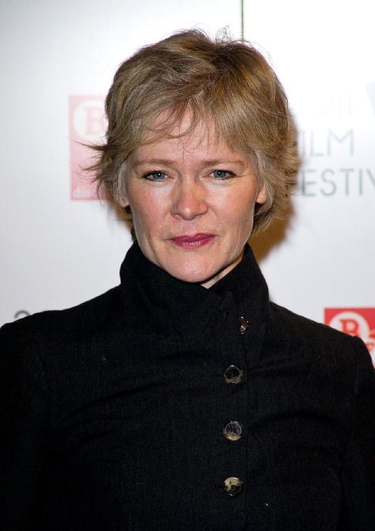 克莱尔·霍尔曼 Clare Holman照片